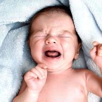 Pravilno reagirati ključno je za zdravlje djeteta: Zašto bebe plaču i kako im pomoći