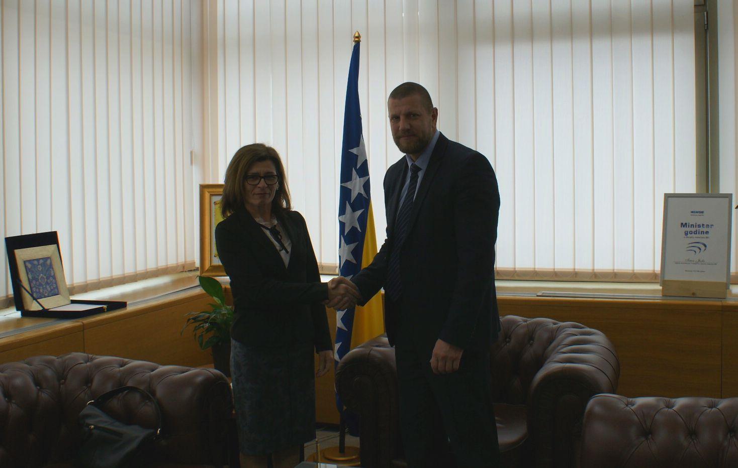 Ministar Jusko razgovarao s ambasadoricom Slovenije