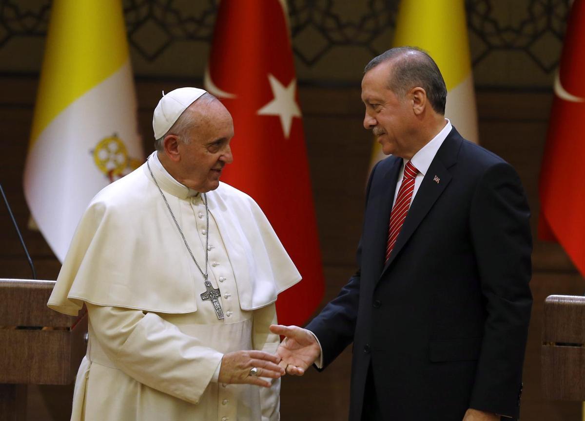 Erdoan prihvatio poziv Pape, u februaru putuje u Vatikan