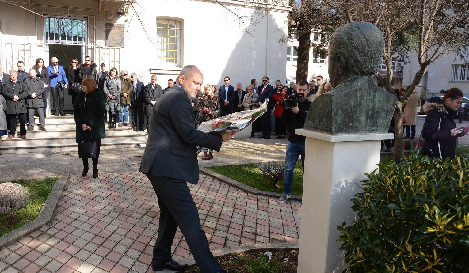 Godišnjica Univerziteta u Mostaru: Ime velikog čovjeka, Džemala Bijedića, s ponosom nosimo 41 godinu
