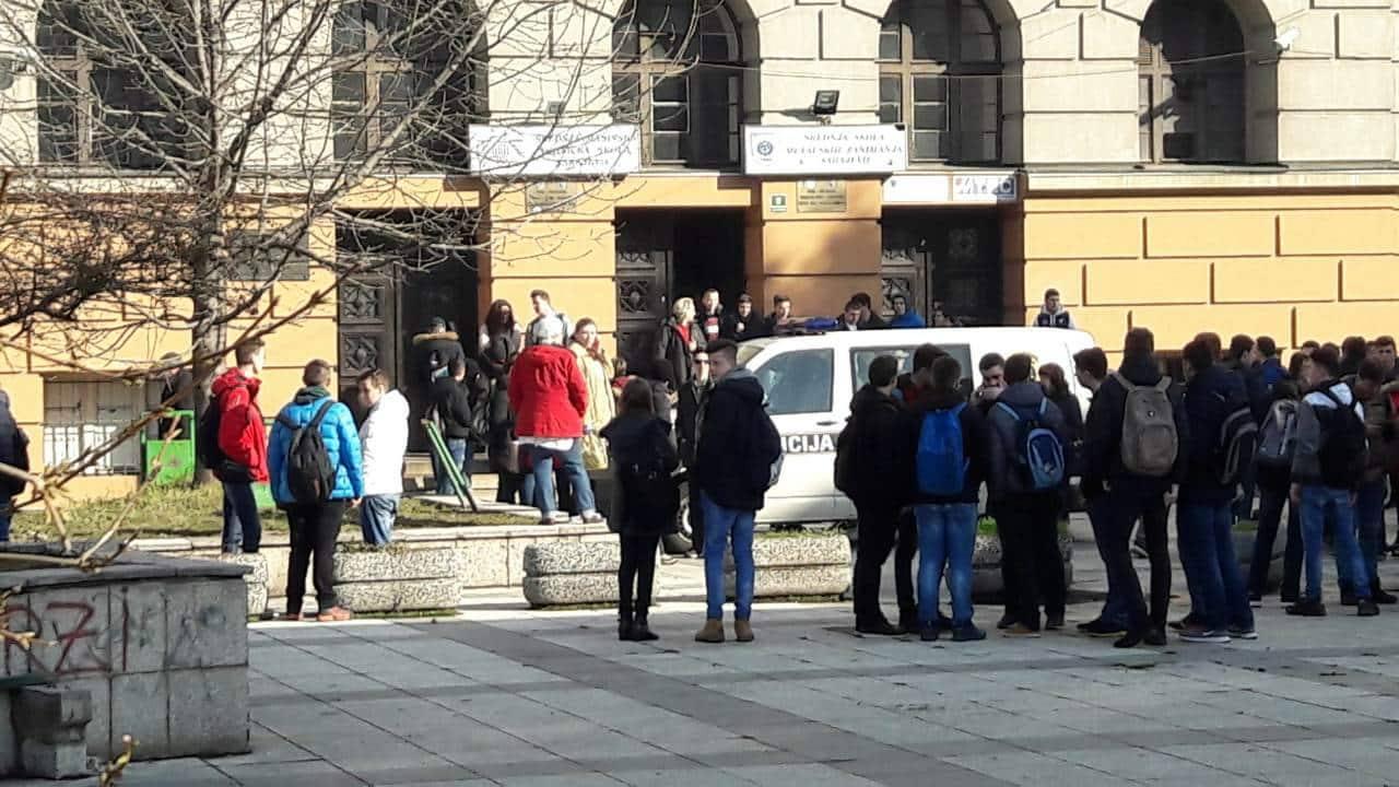 Sarajevo: Dojava o bombi u Srednjoj mašinskoj tehničkoj školi