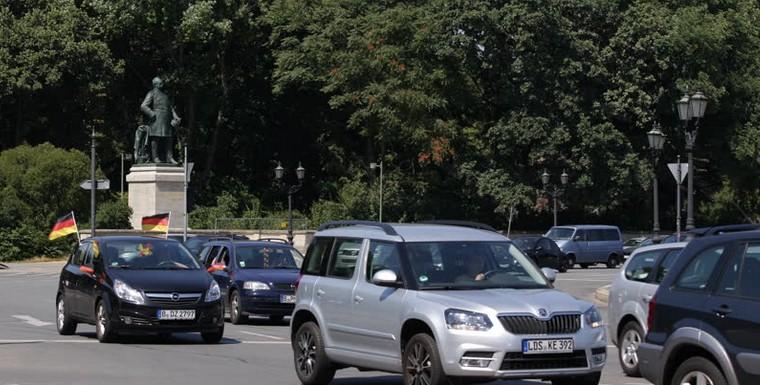 Stručnjaci: Hoće li doći do sniženja cijena vozila na dizel gorivo u BiH