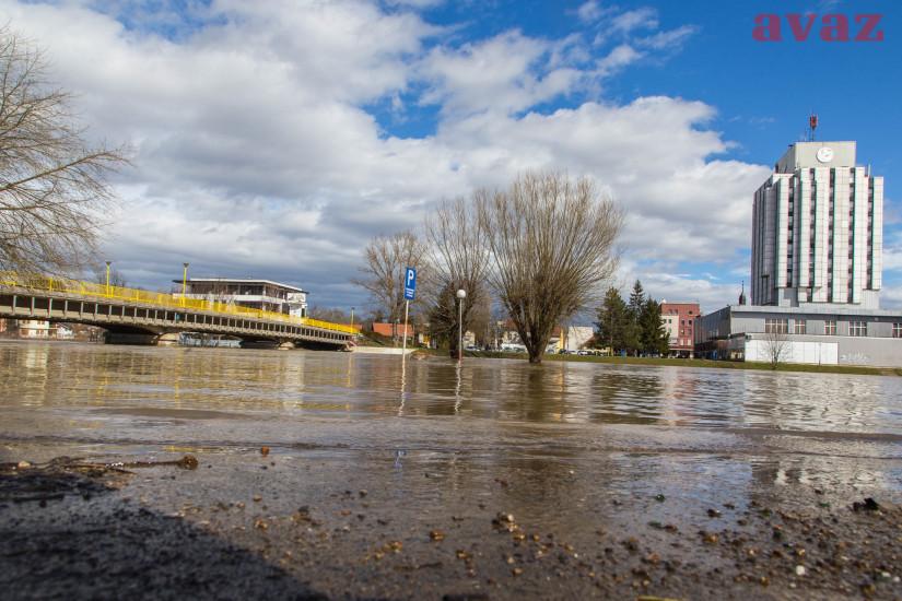 U Prijedoru poplavljeno oko 100 stambenih objekata