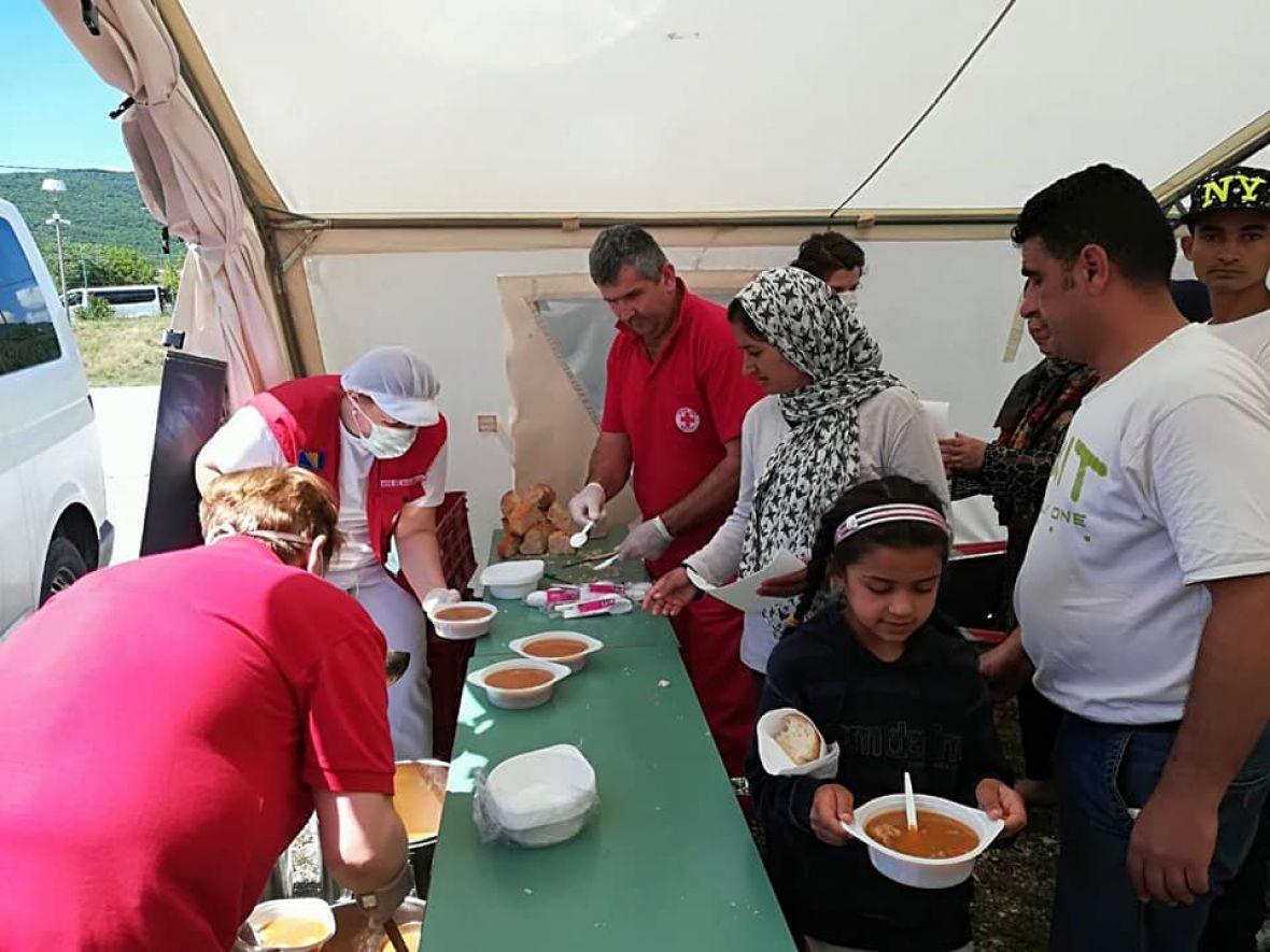 Osigurana sredstva za ishranu migranata u Bihaću i Salakovcu