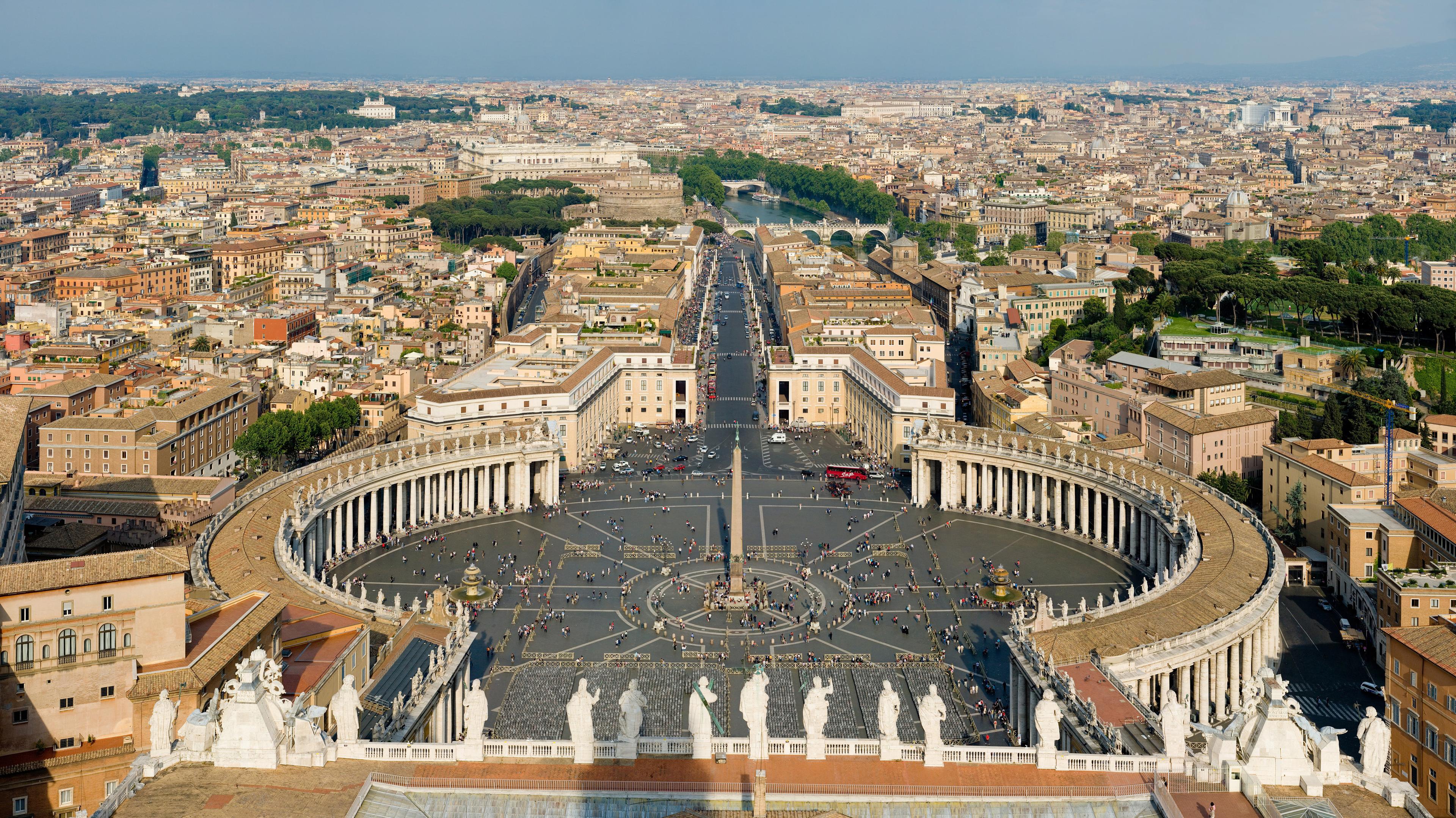 Vatikan će dopustiti oženjenim muškarcima da postanu svećenici?