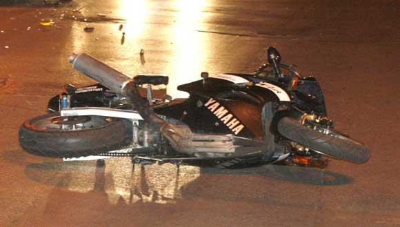 Karlovac: U teškoj saobraćajnoj nesreći poginuo motociklista