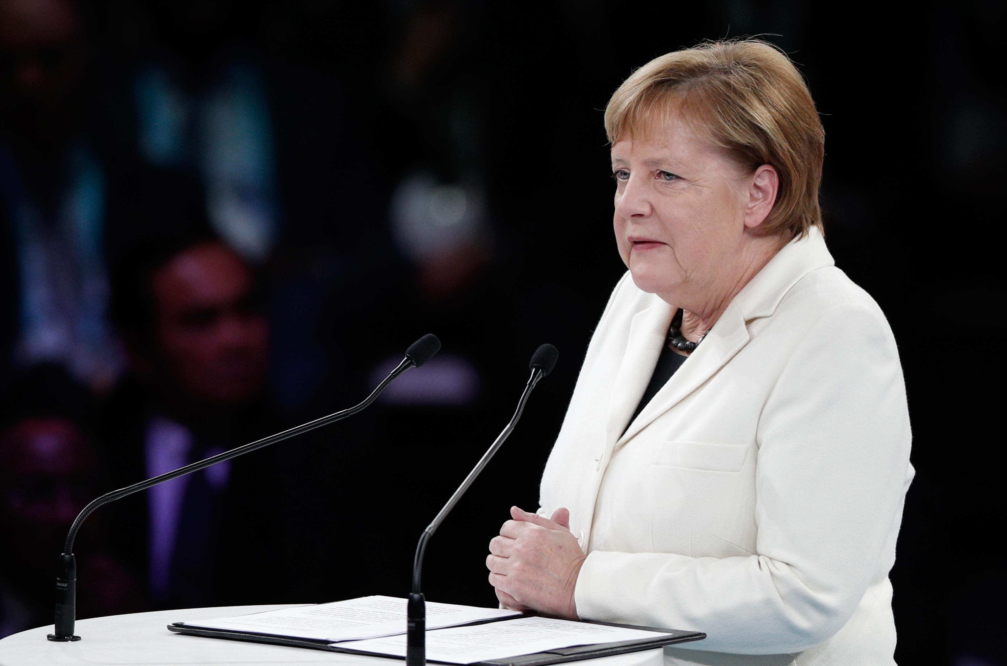 Merkel: Do mira samo kompromisom