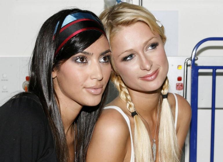 Poznate starlete Kim Kardašijan i Paris Hilton zajedno proslavile Božić