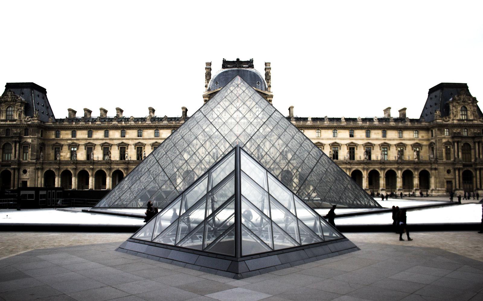 "Louvre" nudi besplatne noćne posjete prve subote u mjesecu - Avaz
