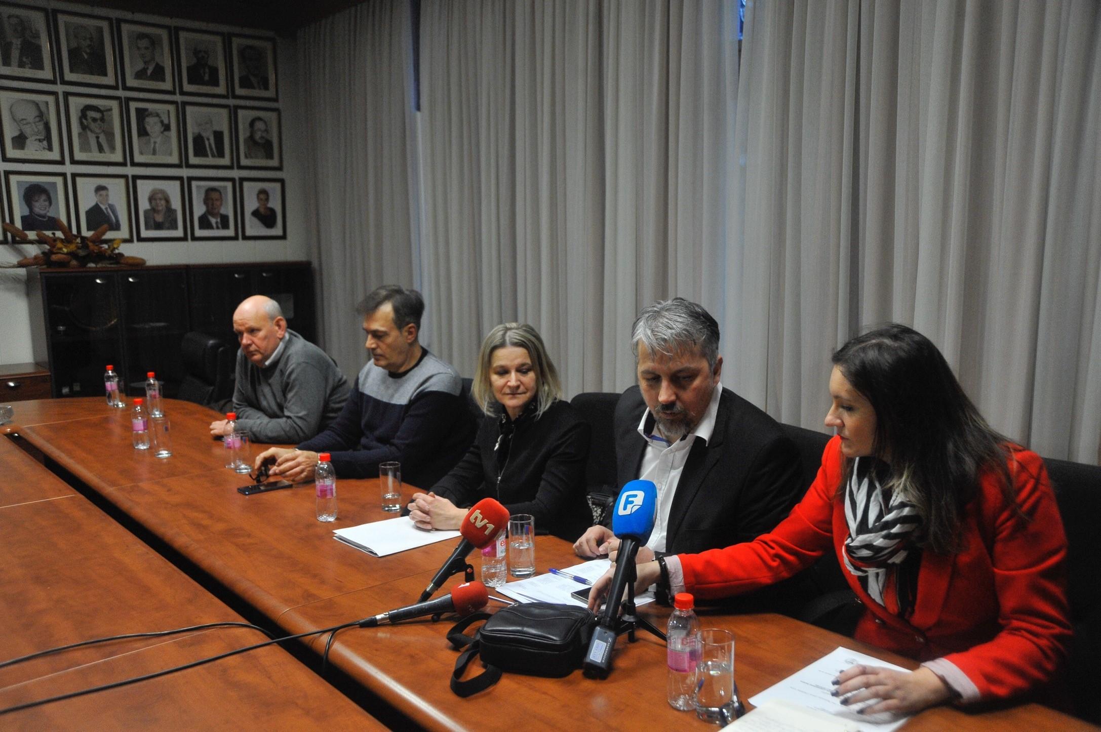 Nezavisni odbor danas ipak neće ocijeniti rad komesara Halilovića