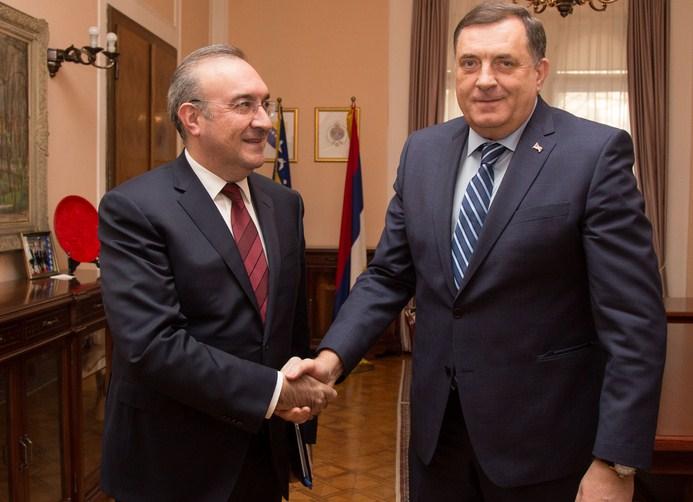 Ekonomska saradnja BiH i Turske dominantna tema na sastanku Dodika i Koča