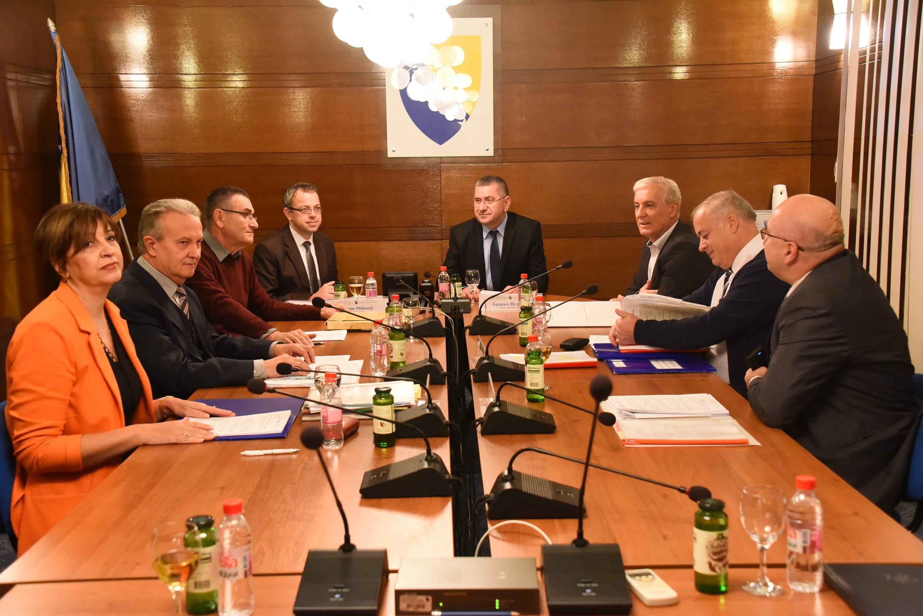 Komisija dodijelila mandate Stevanoviću, Bosniću i Loniću
