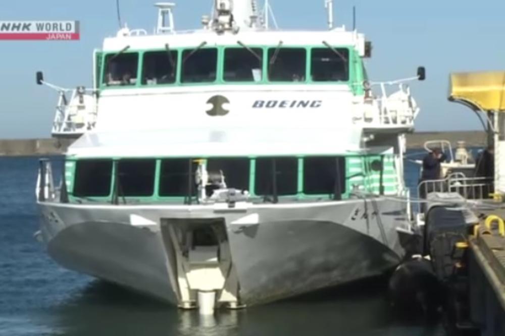Japan: Brod udario u kita, u bizarnoj nesreći skoro 100 povrijeđenih