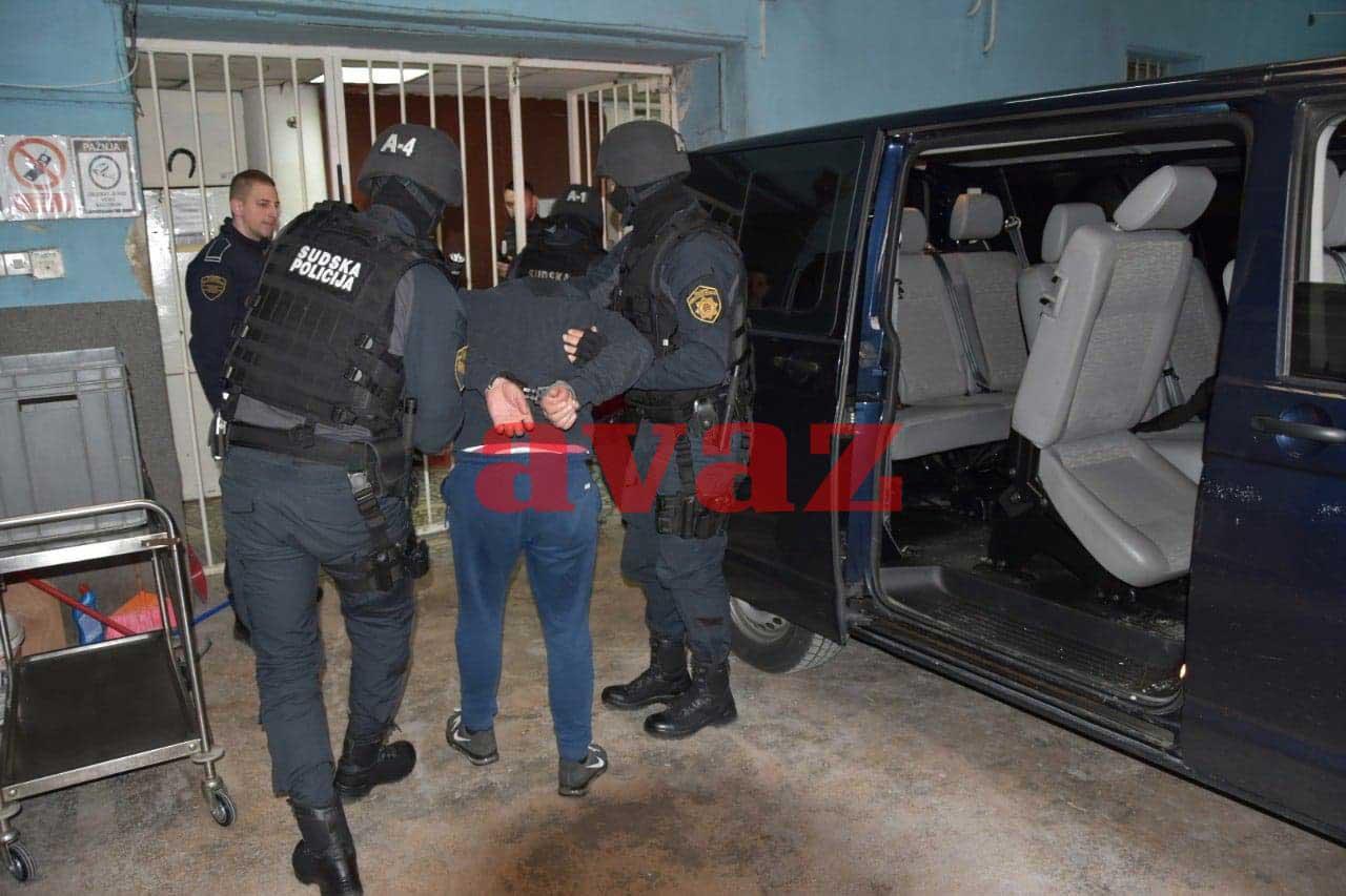 Trenutak hapšenja - Avaz