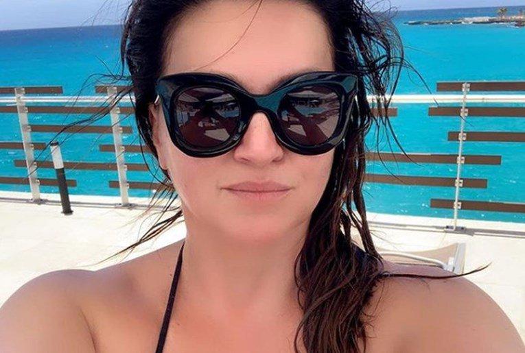Nina Badrić: Uživa na Karibima - Avaz