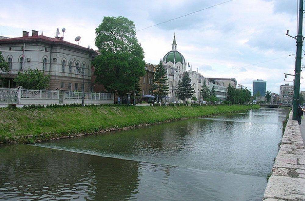 Za čistu rijeku Miljacku - Avaz