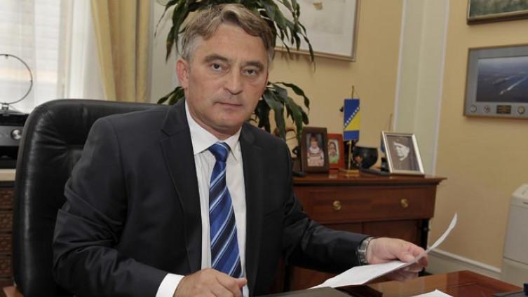 Željko Komšić podnio krivičnu prijavu protiv Milorada Dodika