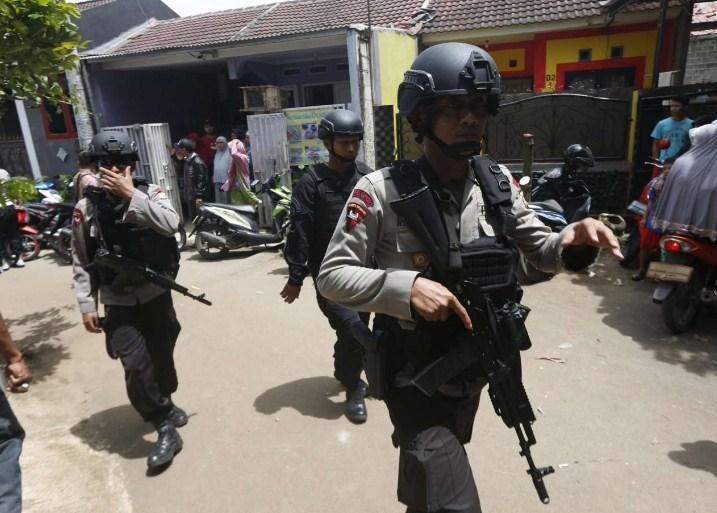 Policija sumnja da je grupa povezana s ISIL-om planirala nasilje u Džakarti