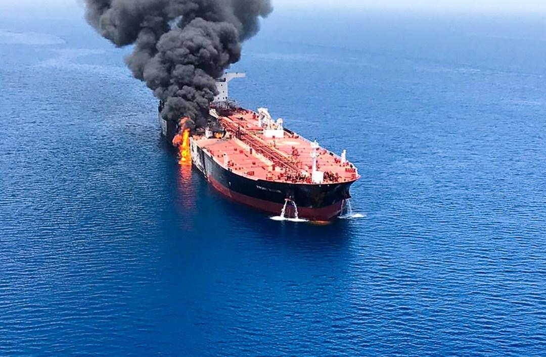 I Velika Britanija optužila Iran za napad na tankere u Omanskom zaljevu
