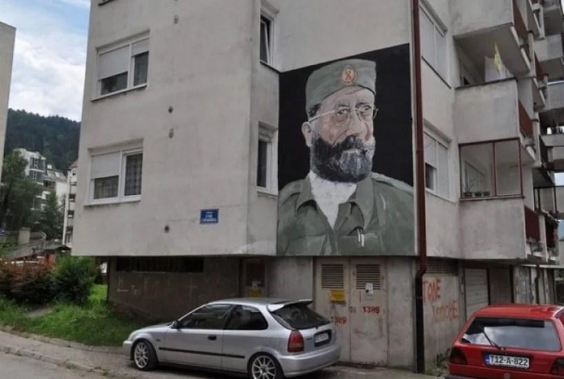 Udruženje žrtava rata Foča zatražilo da se ukloni mural Draži Mihailoviću