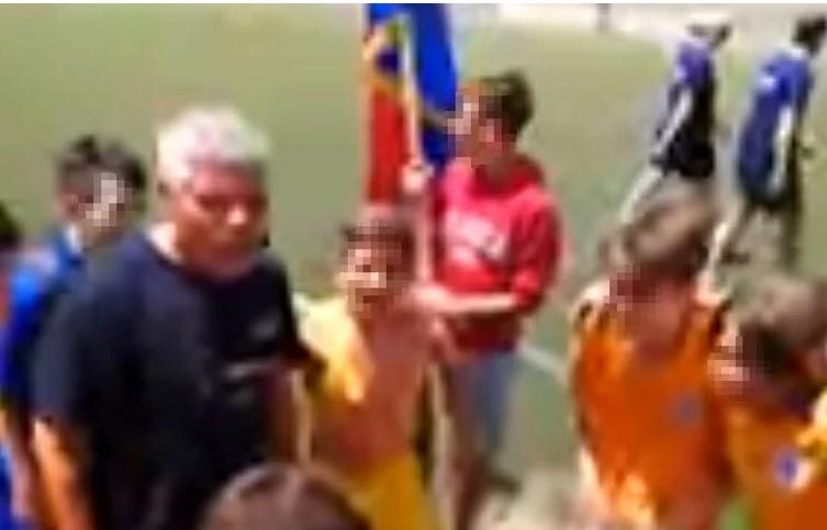 Djeca iz Dalmacije slave pobjedu nad dječacima iz Srbije uz gromoglasni ustaški pozdrav