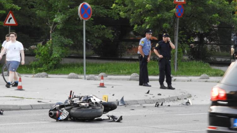 Tragedija u mjestu Zabrđe: Motociklista sletio s puta i poginuo