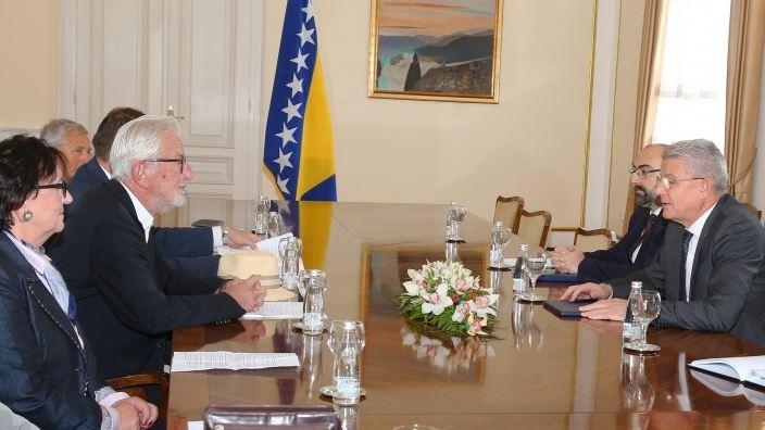 Džaferović primio delegaciju VKBI-ja