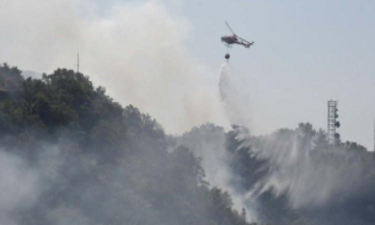 Gašenje požara je prekinuto sinoć, a nepristupačan teren je otežavao posao - Avaz