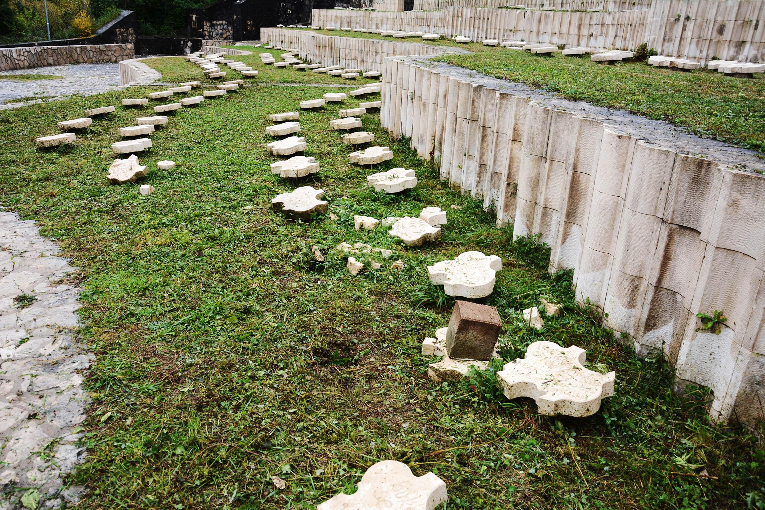 Ponovno devastirano Partizansko groblje
