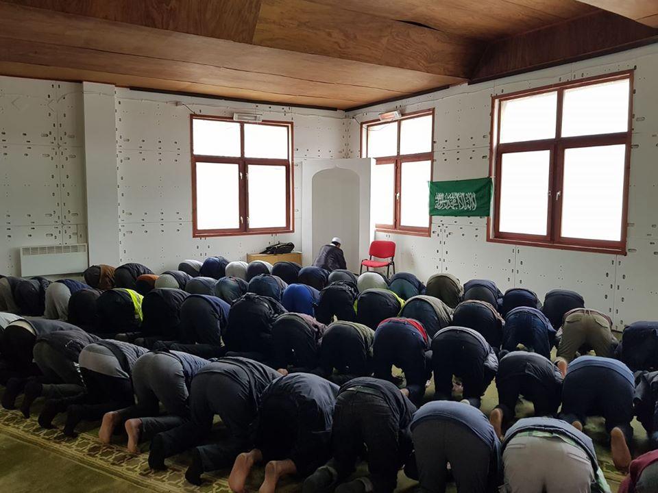 Islamska zajednica BiH organizirala džumu za migrante