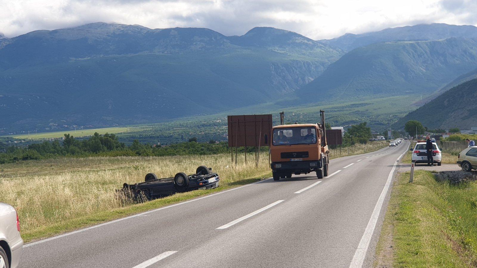 Teška saobraćajna nesreća na putu Mostar-Jablanica, povrijeđen načelnik Konjica