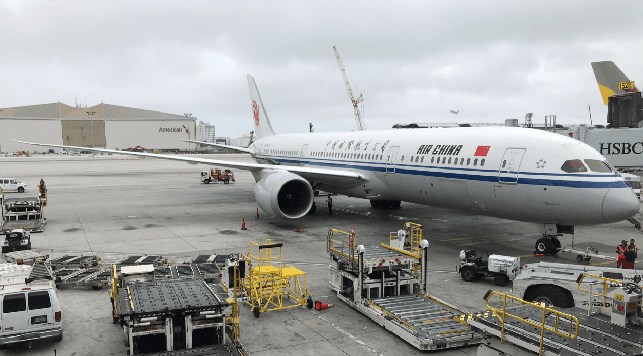 Američke aviokompanije zatražile dozvolu zvaničnog Pekinga da obnove komercijalne letove - Avaz