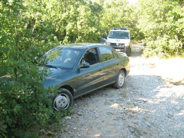 Migranti ukrali Audi pa bježali policiji, uhvaćeni u Berkovićima