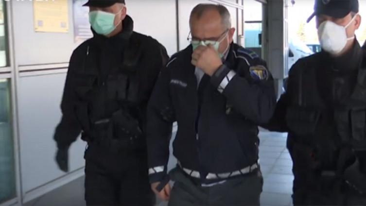 Granični policajac koji je uzeo 20 eura mita osuđen na pet mjeseci zatvora