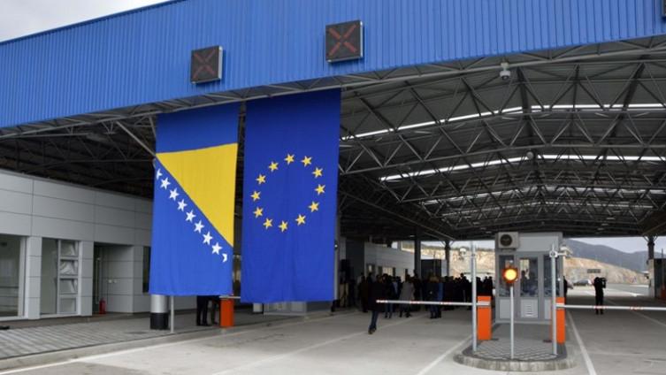 Vijeće ministara: BiH otvara granice za državljane EU uz negativan test na koronu
