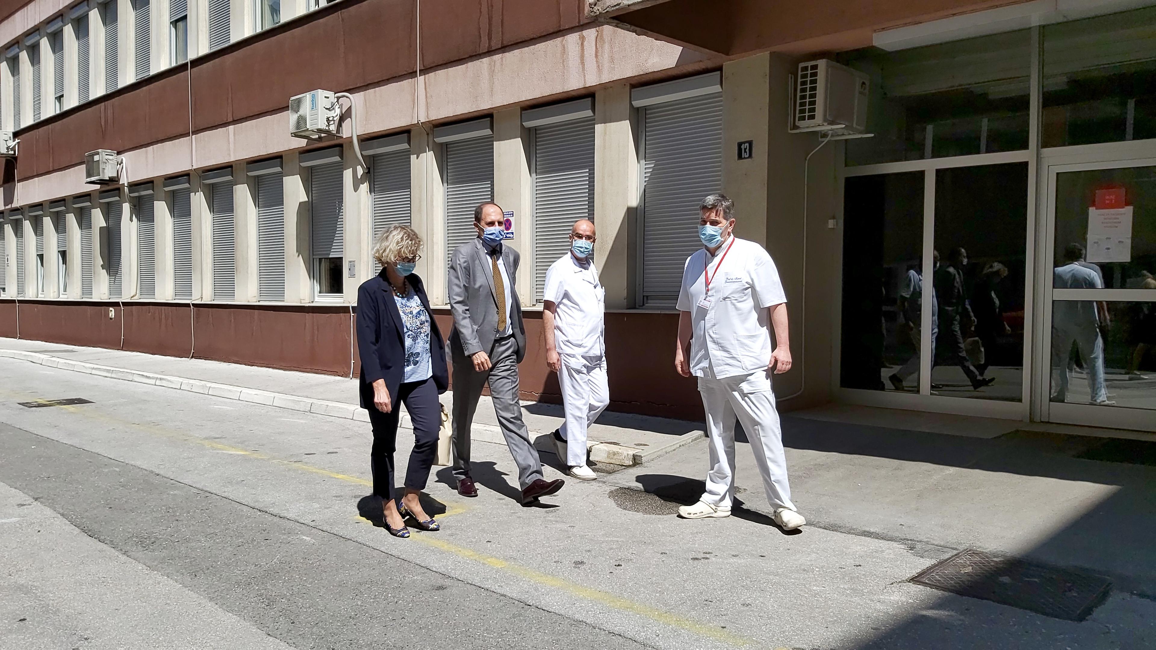 Ekipa Urgentnog centra dočekala premijera Nenadića - Avaz