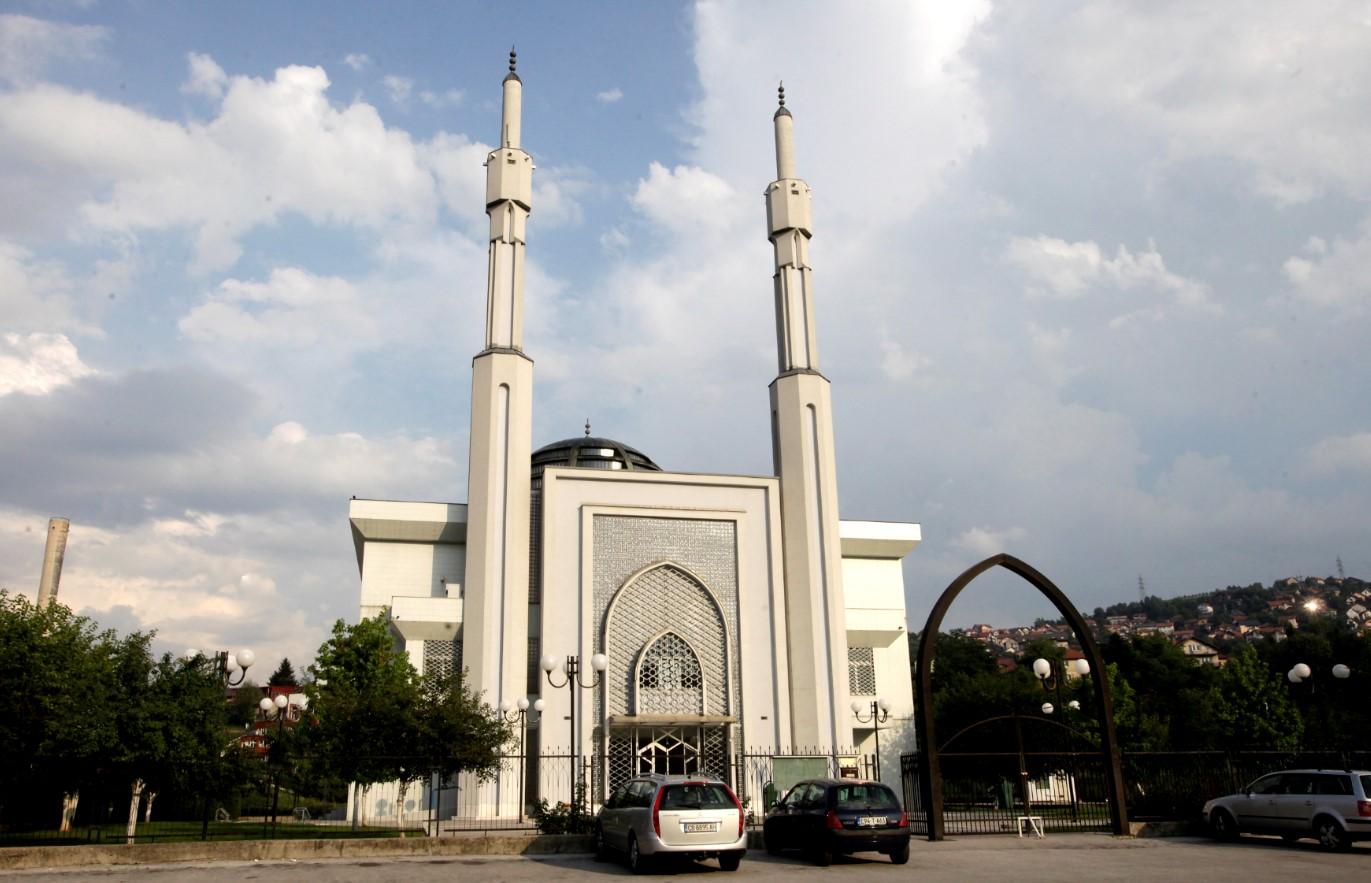 Istiklal džamija na Otoci - Avaz
