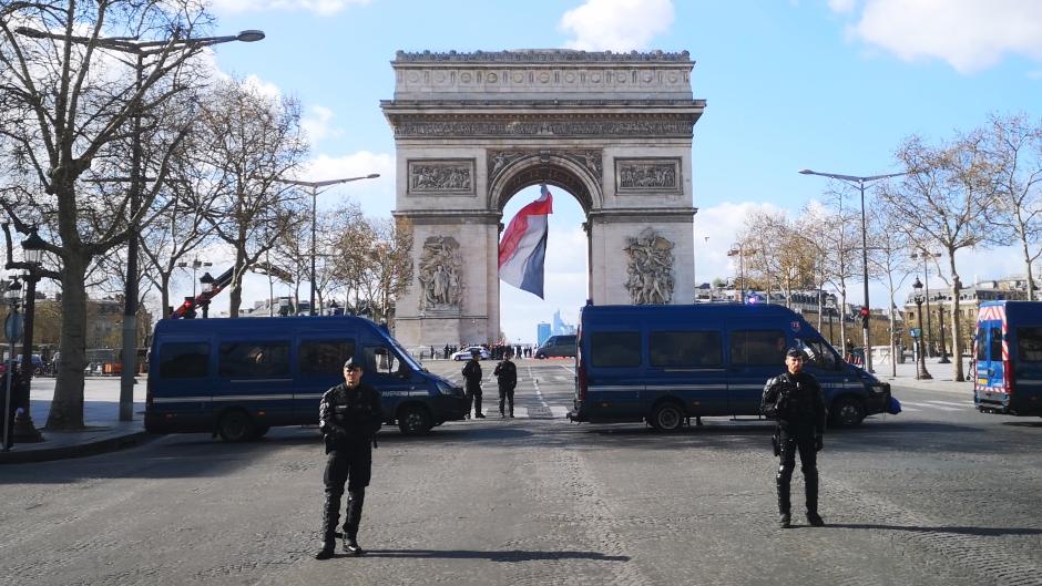 Prijetnja bombom u Parizu: Evakuisano područje oko Trijumfalne kapije
