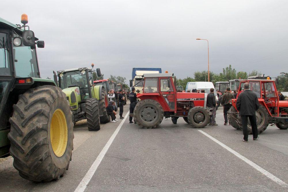 Poljoprivrednici izlaze na proteste, traže smjenu ministra Košarca