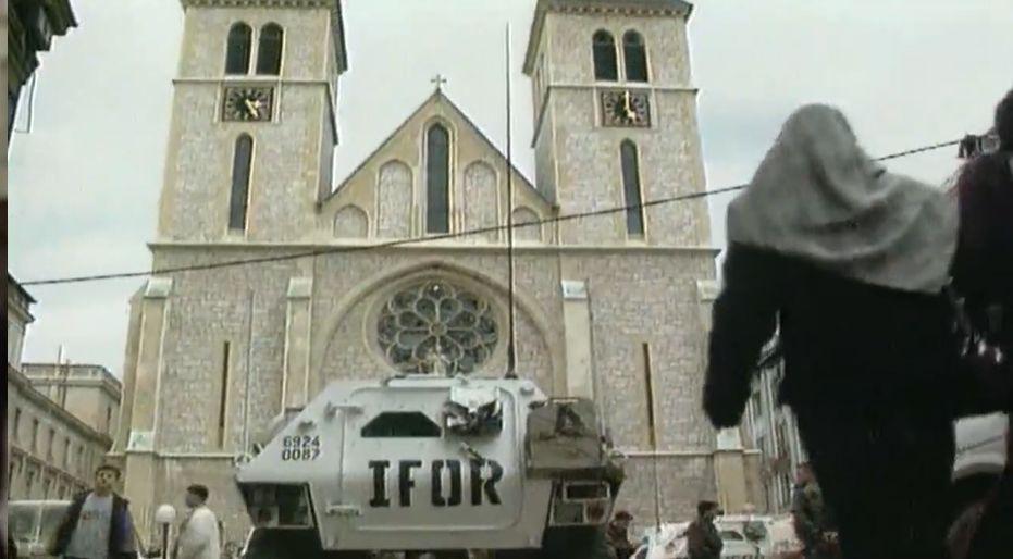 Pogledajte kako se slavio Božić u Sarajevu 1995. godine - Avaz