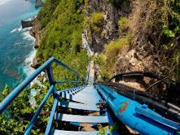 Strmim stepenicama do najljepše plaže na Baliju - Avaz