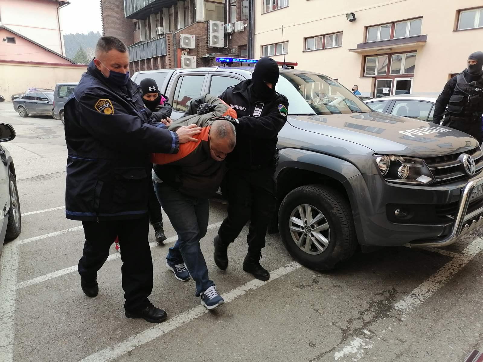 Više osoba uhapšeno - Avaz