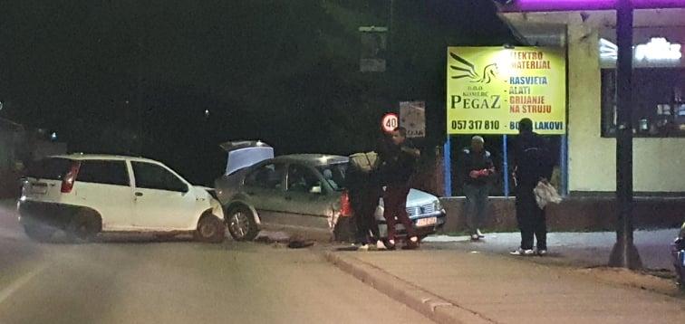 Udes u Lukavici: Fiat Punto udario u zadnji dio Škode Octavije