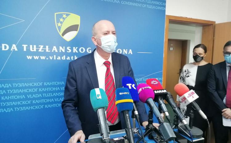 Direktor UKC Tuzla: Nismo se usudili koristiti respiratore “Srebrene maline”
