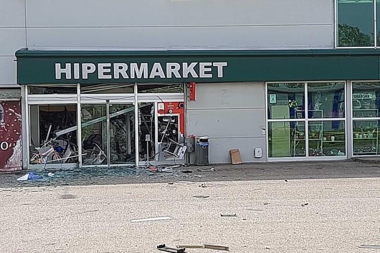 Eksplozija u Modriči: Meta napada bio bankomat?