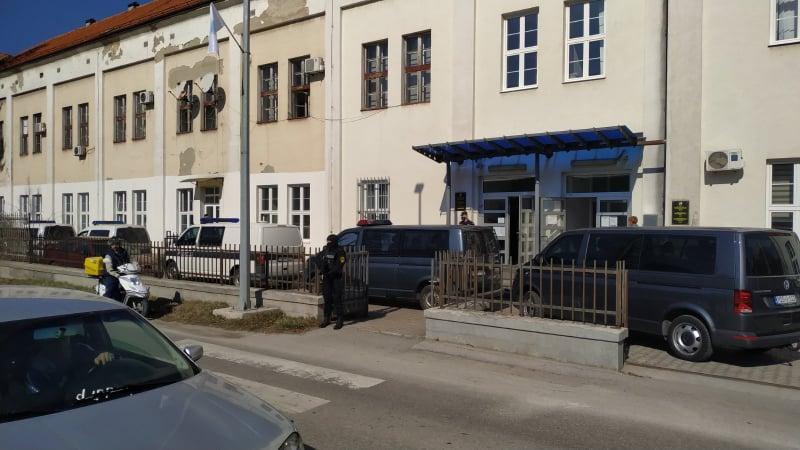 Zeničanin priznao krađu tri vozila u Travniku koje je prodao na autootpadu