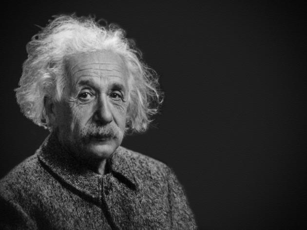 Ajnštajnova jednačina je objavljena 1905. godine u naučnom časopisu - Avaz