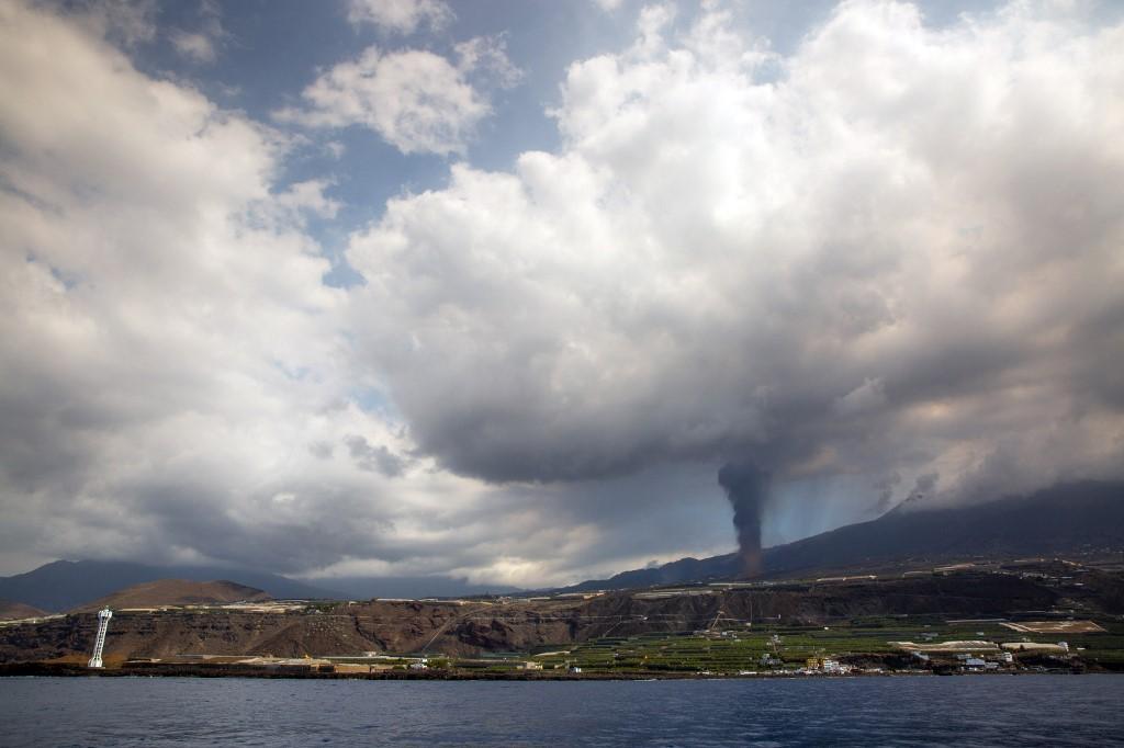 Vulkan je eruptirao 19. septembra - Avaz