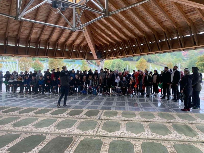 Učenici iz Novog Sarajeva imali historijski čas u Srebrenici