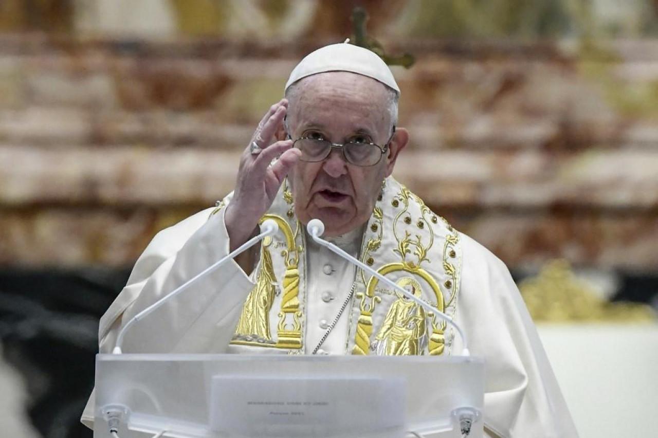 Papa Franjo pozvao glavne svjetske čelnike da "slušaju Zemlju i siromašne"